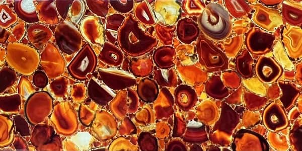 Red agate